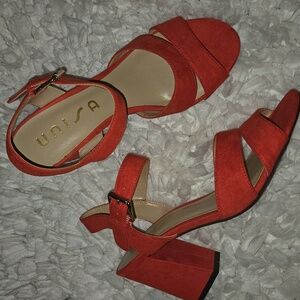 Unisa Unrexxa Red Textile Suede Sandal Block Heel 3.5" Ankle Strap 7.5 Excellent